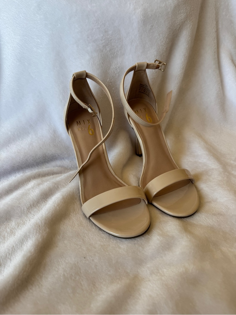 Mix No. 6 Women's Lina Nude Ankle Strap Heeled Sandals